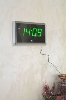Zegar cyfrowy z zasilaniem sieciowym i wyświetlaczem i alarmem XONIX 2502. Zegar z dużymi cyframi na prąd. Zegar cyfrowy na ścianę.  (2).JPG
